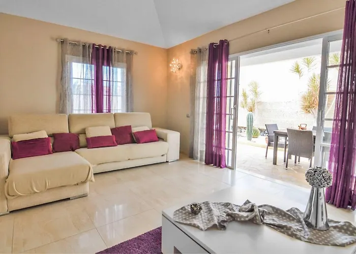 Miranda Costa Adeje (Tenerife)